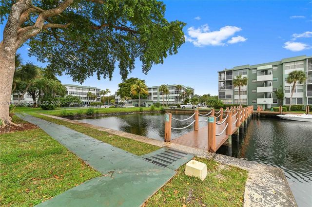 2761 Taft St 110, Hollywood, FL 33020