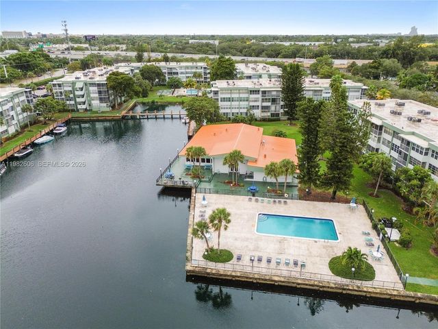 2761 Taft St 110, Hollywood, FL 33020