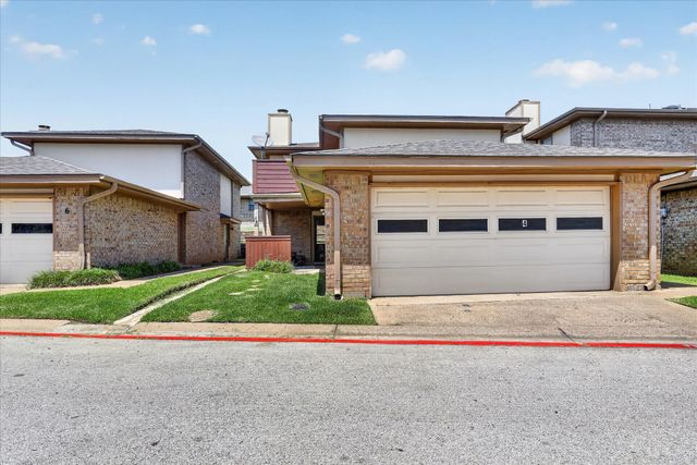4 Cedar Lane, Bedford, TX 76021