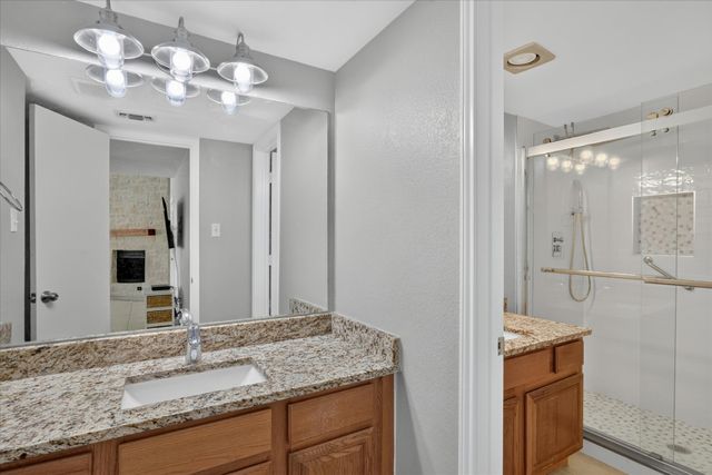4 Cedar Lane, Bedford, TX 76021