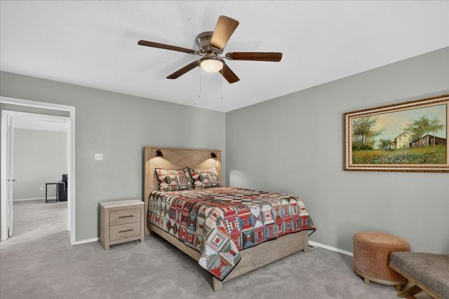4 Cedar Lane, Bedford, TX 76021