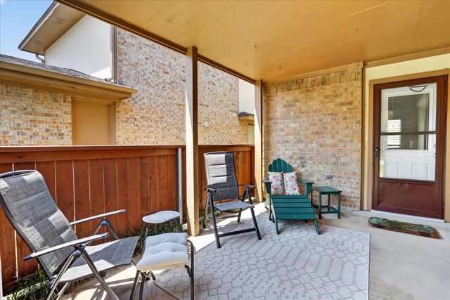 4 Cedar Lane, Bedford, TX 76021