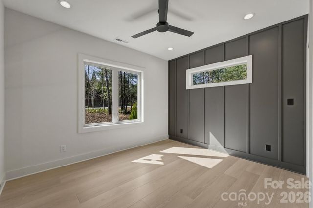 173 Waters Edge Drive, Nebo, NC 28761