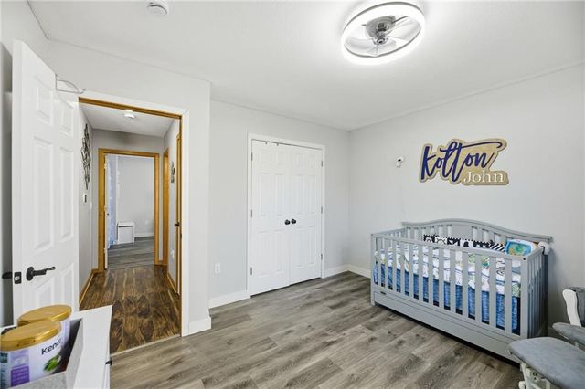 218 Hillside Drive, Baldwin City, KS 66006