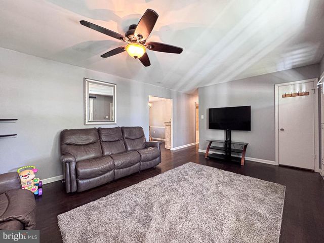 3637 WOODLEY RD, Waldorf, MD 20601