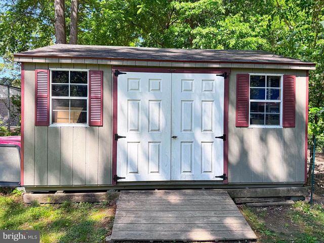 3637 WOODLEY RD, Waldorf, MD 20601
