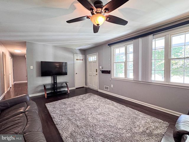 3637 WOODLEY RD, Waldorf, MD 20601