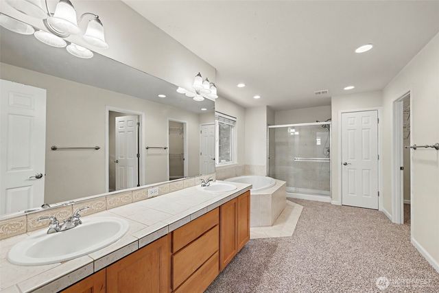 4129 NE 9th Place, Renton, WA 98059