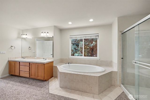 4129 NE 9th Place, Renton, WA 98059