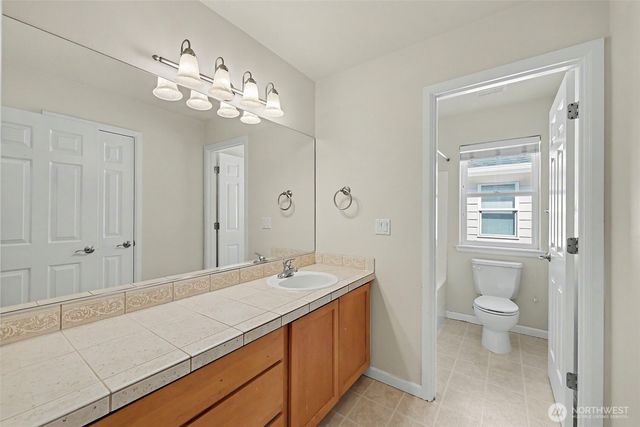 4129 NE 9th Place, Renton, WA 98059