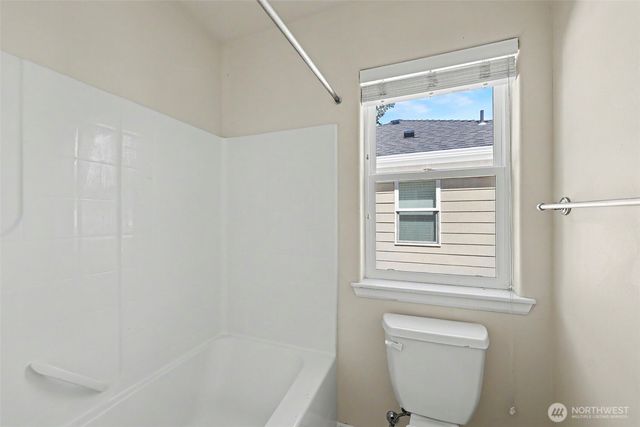 4129 NE 9th Place, Renton, WA 98059