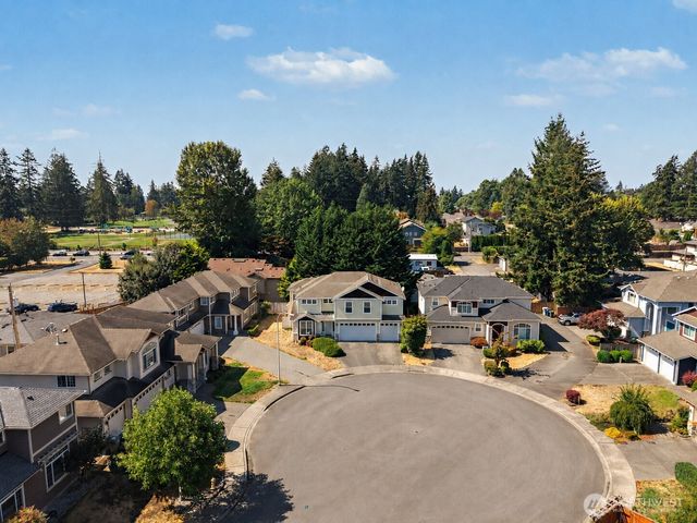 4129 NE 9th Place, Renton, WA 98059
