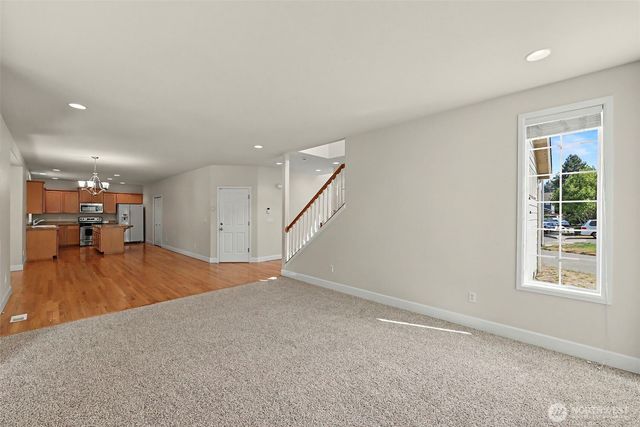 4129 NE 9th Place, Renton, WA 98059
