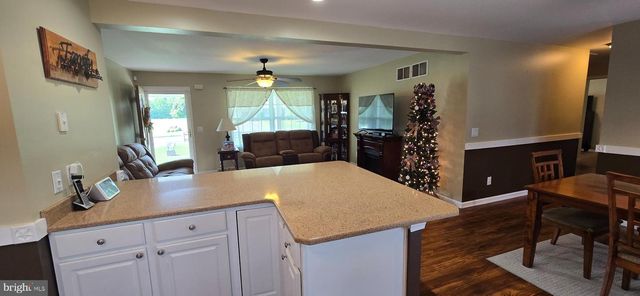 540 ACKLEY RD, Newport, NJ 08345