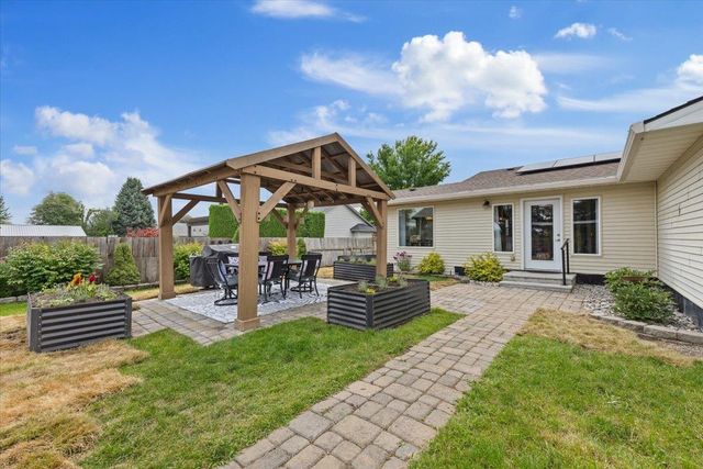 3924 N SUNDERLAND Ct, Spokane Valley, WA 99206