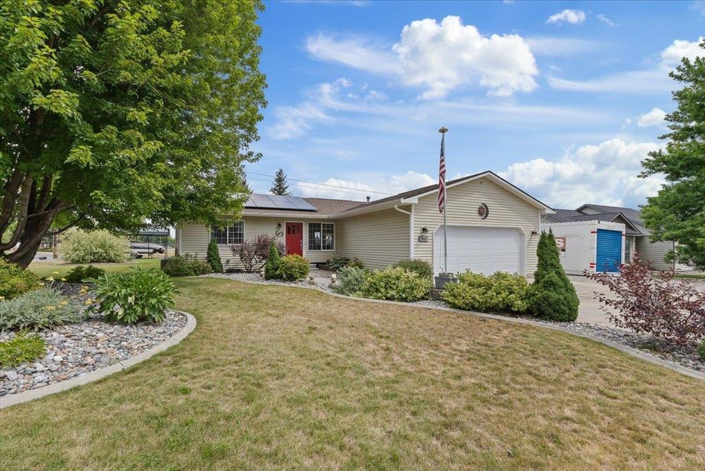 3924 N SUNDERLAND Ct, Spokane Valley, WA 99206 photo 2