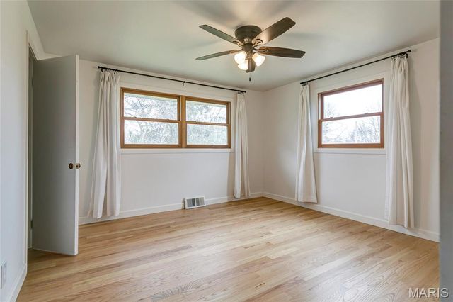 17370 Old Jamestown Road, Florissant, MO 63034