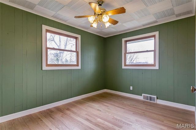 17370 Old Jamestown Road, Florissant, MO 63034