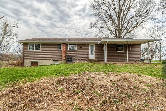 17370 Old Jamestown Road, Florissant, MO 63034