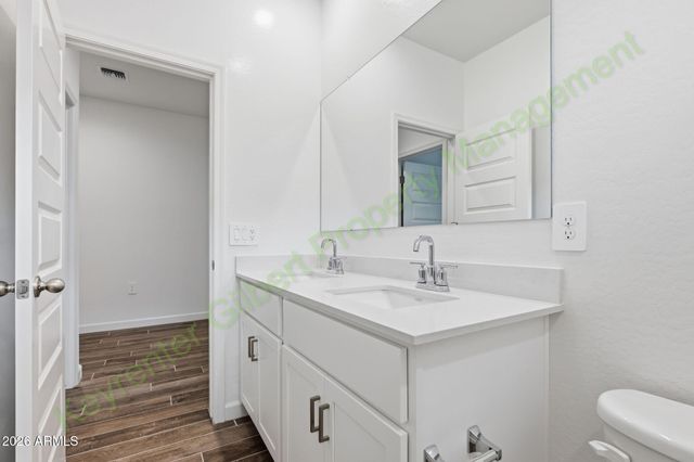 2925 W SIMONE Avenue, Apache Junction, AZ 85120
