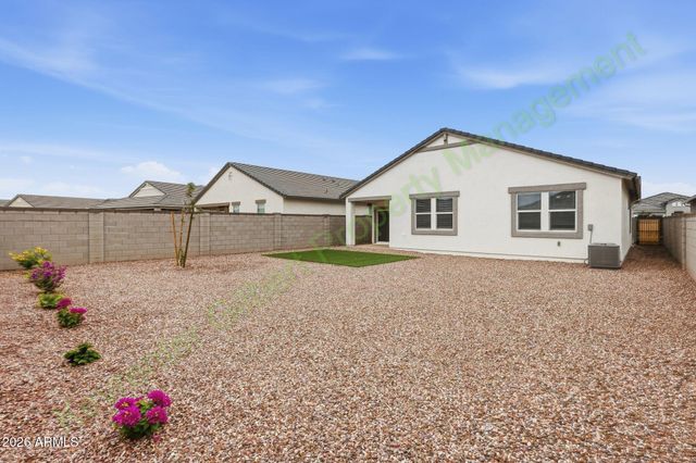 2925 W SIMONE Avenue, Apache Junction, AZ 85120