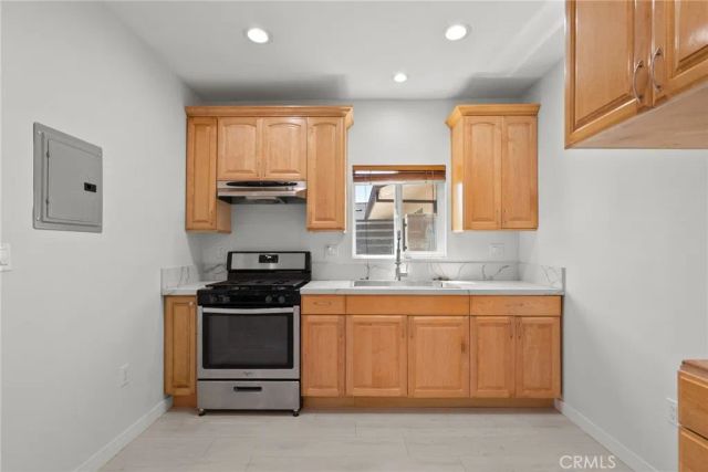 7815 Allott Avenue, Panorama City, CA 91402