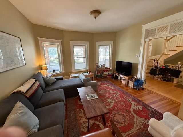 65 Rogers Ave 2, Somerville, MA 02144