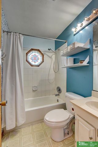 4542 Vinton Street, Omaha, NE 68106