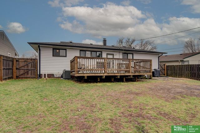 4542 Vinton Street, Omaha, NE 68106