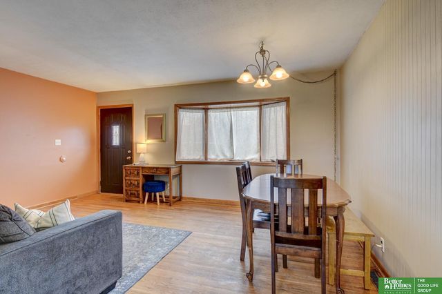 4542 Vinton Street, Omaha, NE 68106
