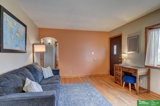 4542 Vinton Street, Omaha, NE 68106