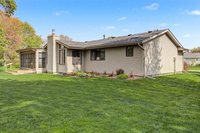 2126 Buchanan Drive, Ames, IA 50010
