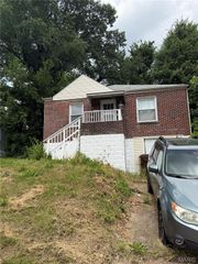 5221 Fletcher Street, Jennings, MO 63136