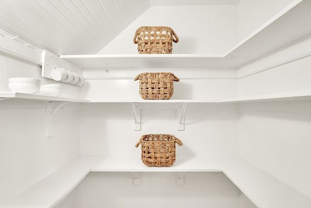 44 Albion St A, Somerville, MA 02143