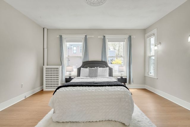 44 Albion St A, Somerville, MA 02143