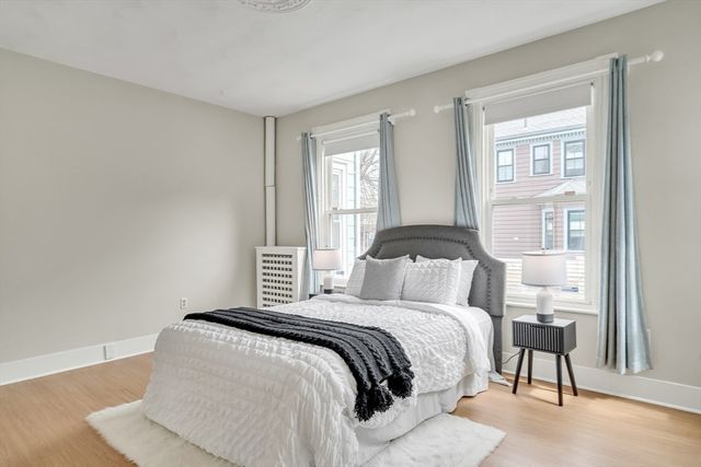 44 Albion St A, Somerville, MA 02143