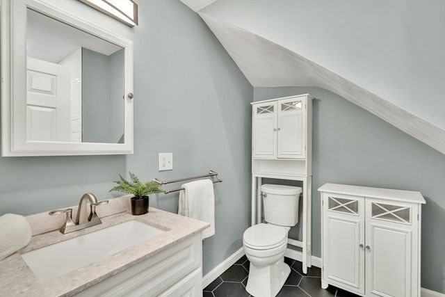 44 Albion St A, Somerville, MA 02143