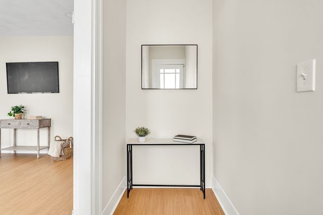 44 Albion St A, Somerville, MA 02143