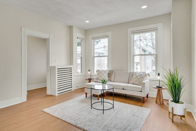 44 Albion St A, Somerville, MA 02143