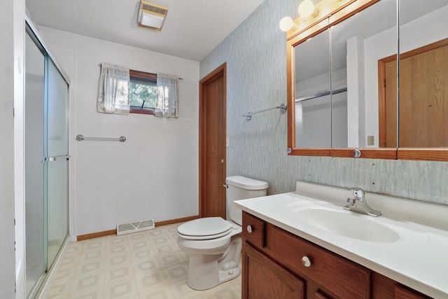 1641 Avon STREET, La Crosse, WI 54603