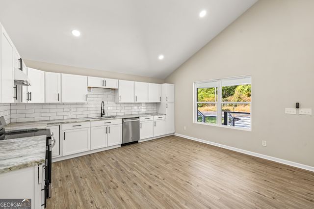 48 Owen Street, Toccoa, GA 30577