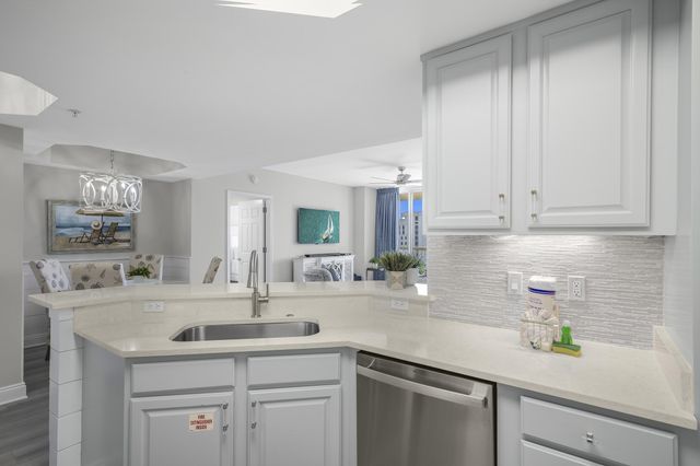 15100 Emerald Coast Parkway, UNIT 904, Destin, FL 32541