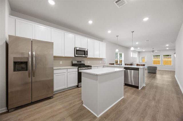 10216 Badger Run Lane, Magnolia, TX 77354