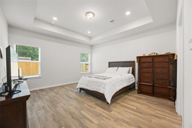 10216 Badger Run Lane, Magnolia, TX 77354