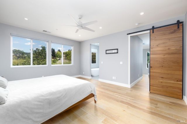 1500 San Ramon Way, Santa Rosa, CA 95409