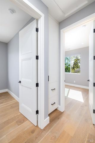 1500 San Ramon Way, Santa Rosa, CA 95409