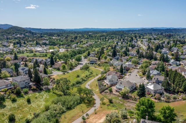 1500 San Ramon Way, Santa Rosa, CA 95409