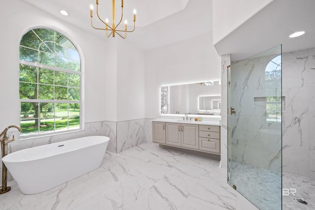 6820 Beaver Creek Drive, Fairhope, AL 36532