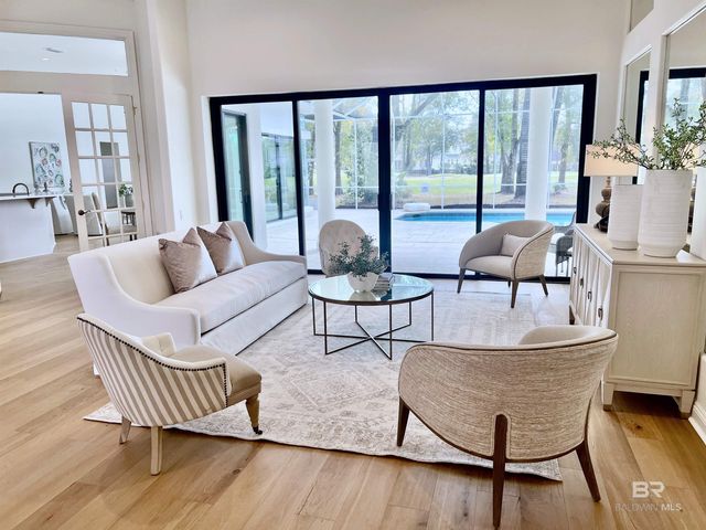 6820 Beaver Creek Drive, Fairhope, AL 36532