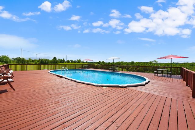 714 Cedar Ridge Road, Stanford, KY 40484